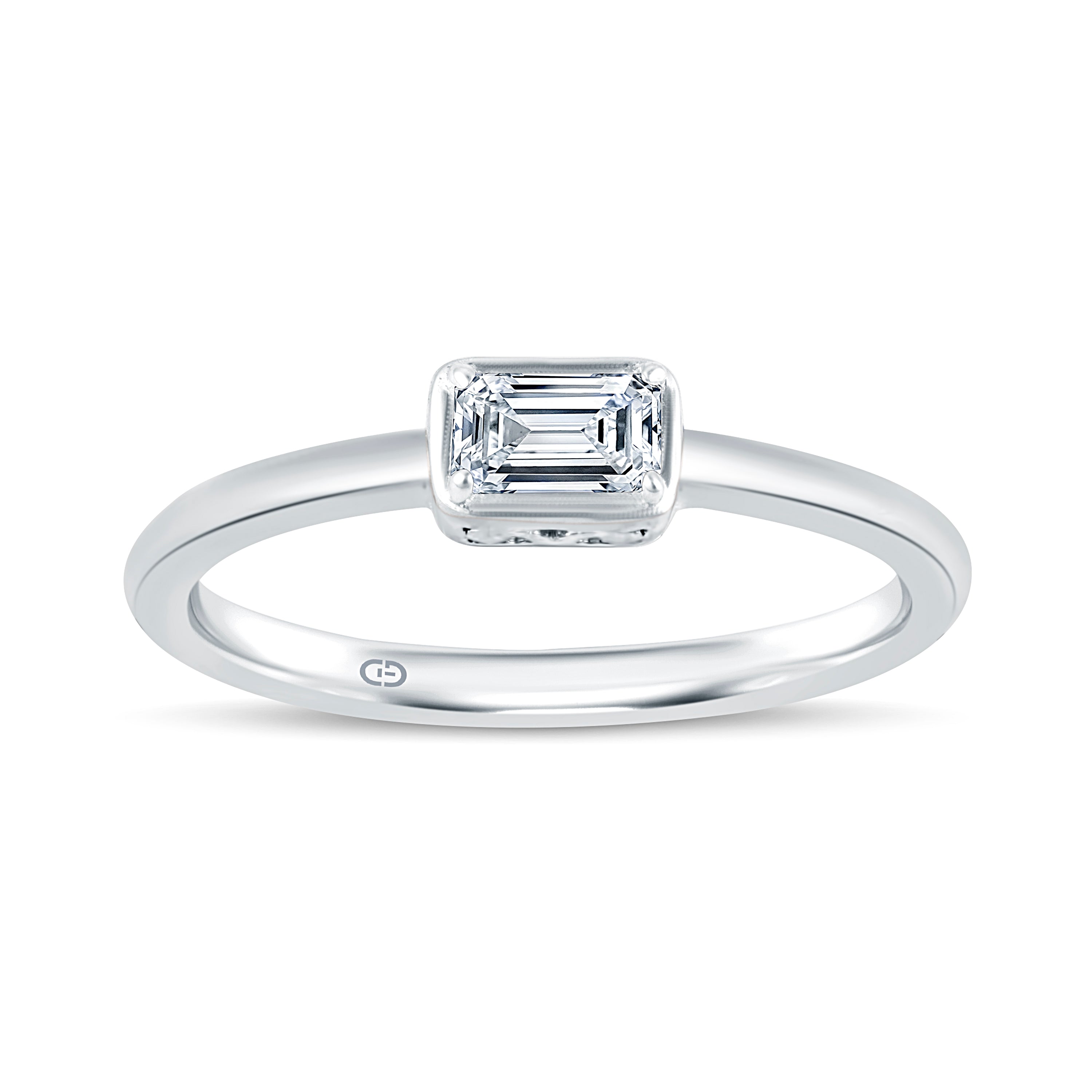 Emerald-Cut Lab-Grown Diamond Ring | Timeless & Ethical Beauty