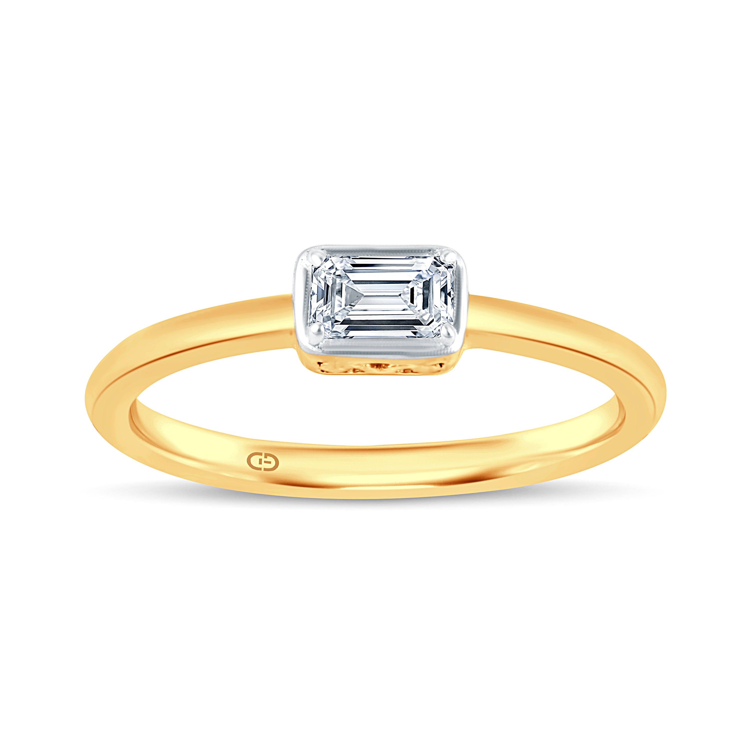 Emerald-Cut Lab-Grown Diamond Ring | Timeless & Ethical Beauty