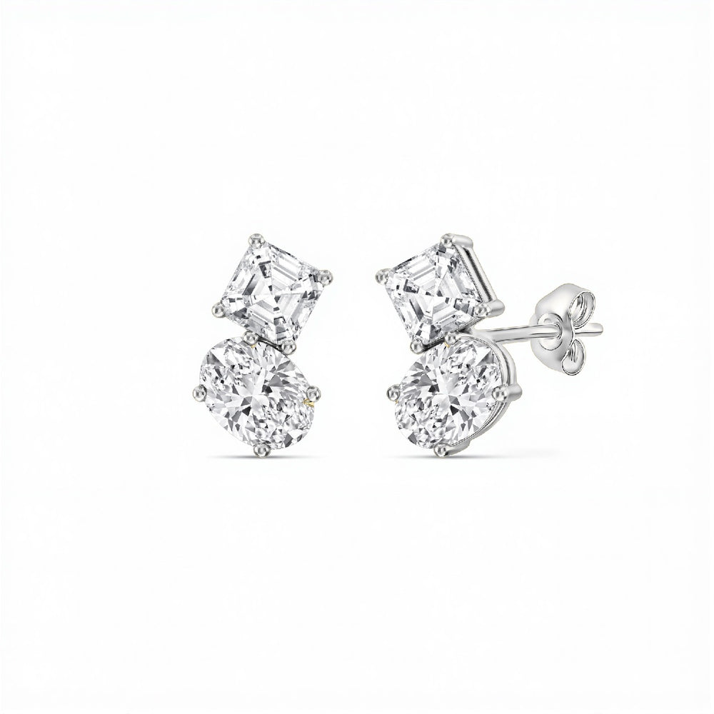 GrownńDiva 4.40 CTW "Toi et Moi" Diamond Statement Earrings | 18kt Gold Vermeil