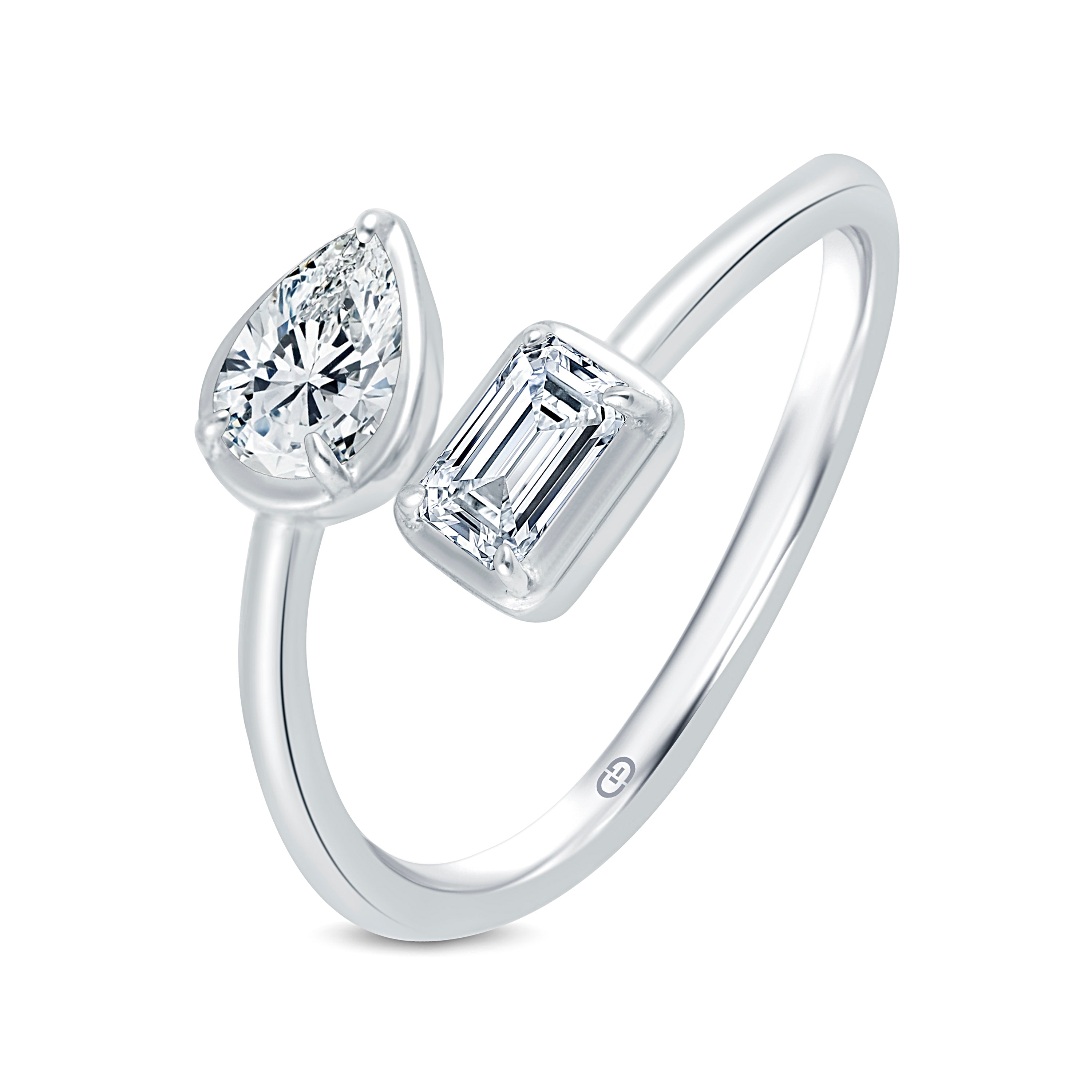 The Modern Embrace Bypass Ring | Sustainable 0.60 Carat Diamonds by GrownńDiva