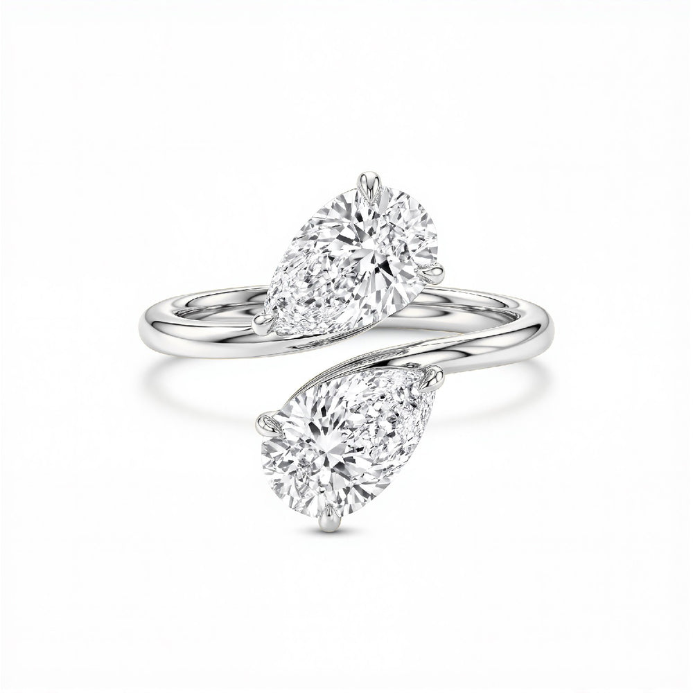 GrownńDiva 4.00 CTW "Toi et Moi" Statement Ring | 18kt Gold Vermeil over 925 Silver