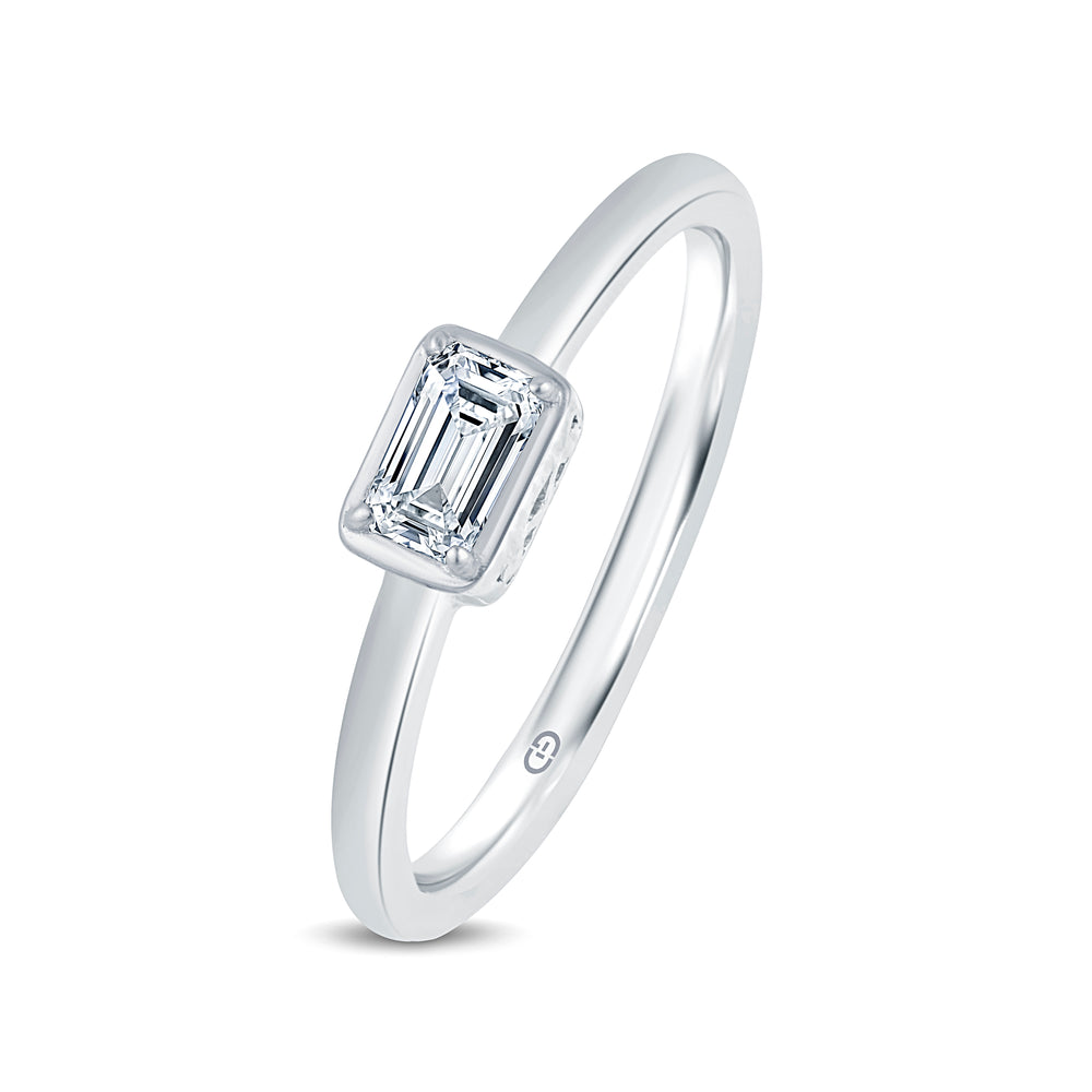Emerald-Cut Lab-Grown Diamond Ring | Timeless & Ethical Beauty