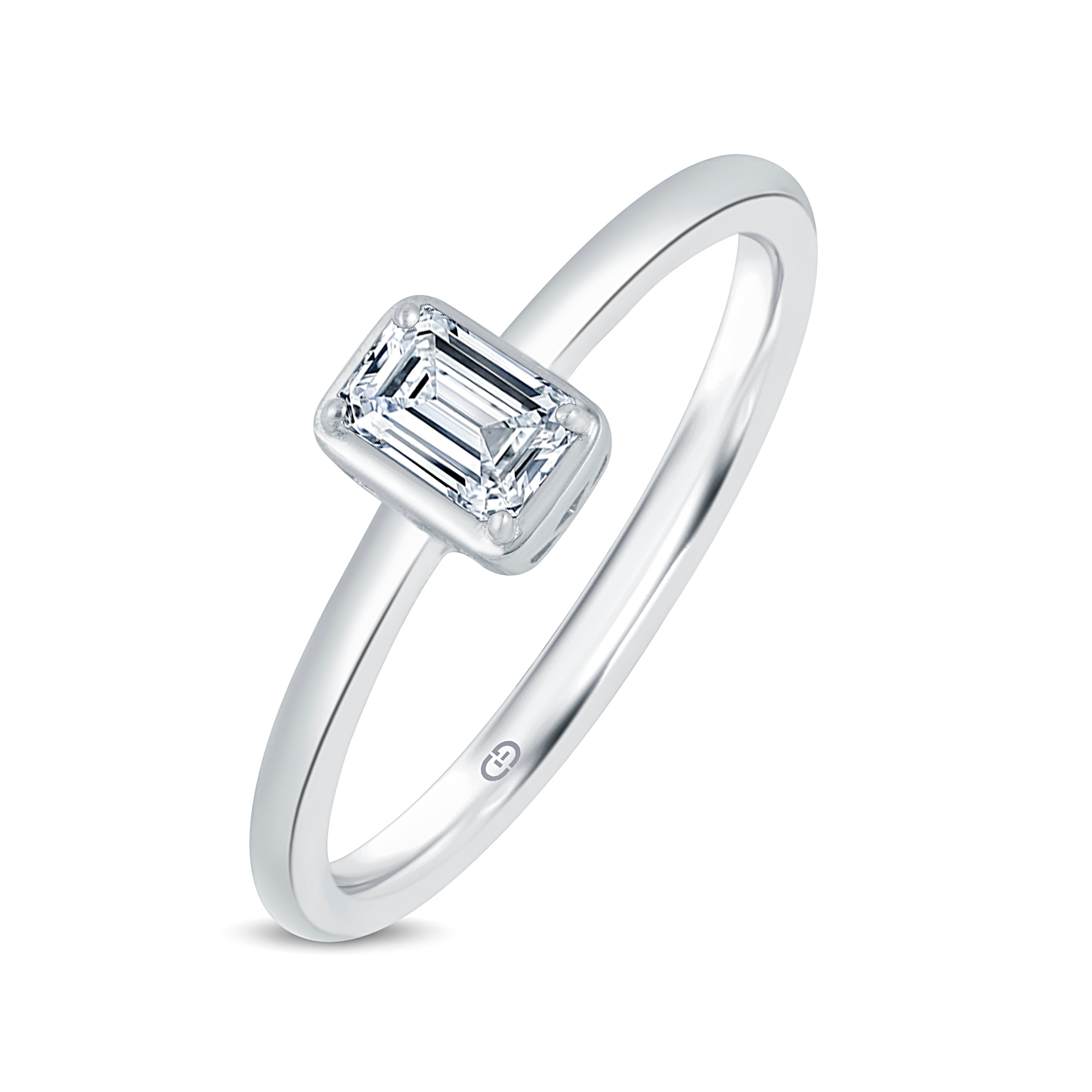GrownńDiva 0.30 CT Emerald Cut Lab Diamond Solitaire Ring | Bezel Set