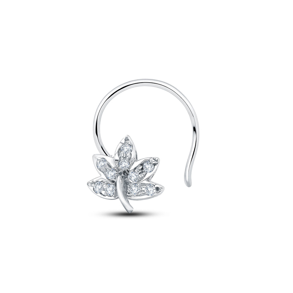 Maple Leaf Nosepin in Lab-Grown Diamonds 0.06 cts | GrownńDiva | 925 Silver & 18KT Gold Vermeil