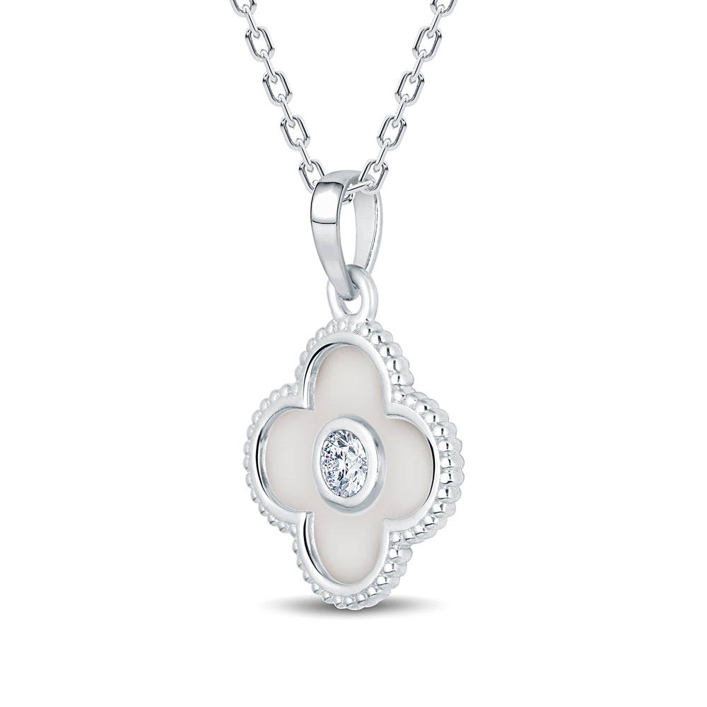 The Signature Clover: 0.15 Carat Lab Diamond & Mother of Pearl Style Pendant. GrownńDiva